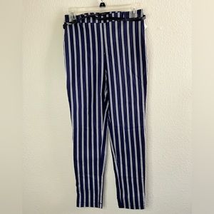Forever 21 Pull On Womens Pants Size Medium,Stripped ,New With Tag